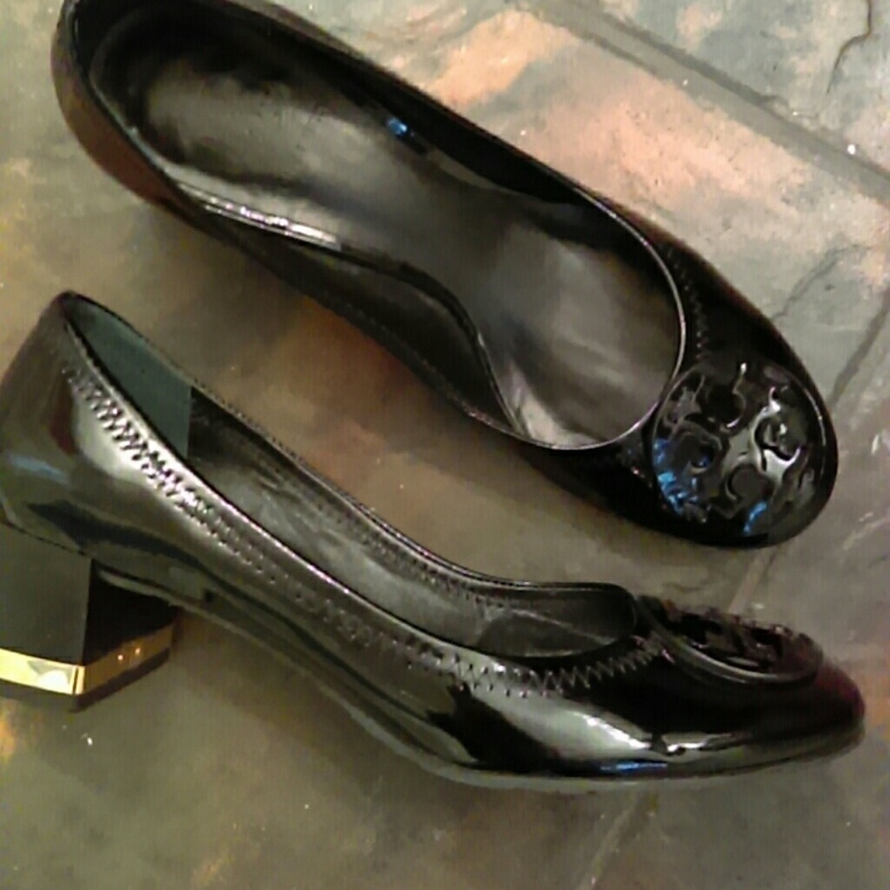 Tory Burch shoes - Picture 2 of 8